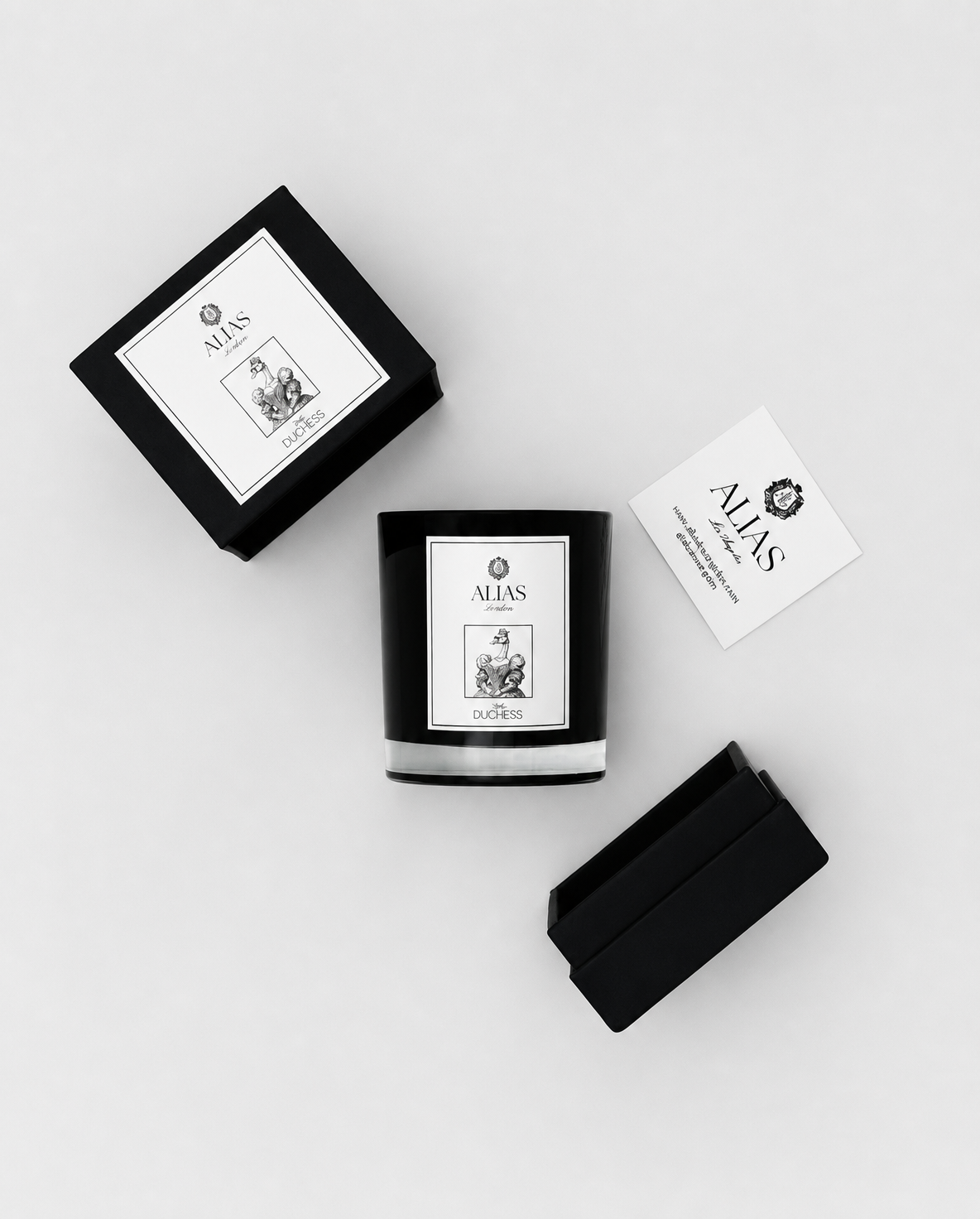 Elegant Duchess luxury candle by Alias Los Angeles with creamy tuberose jasmine and orange blossom notes inspired by Italian garden and aristocratic lifestyle