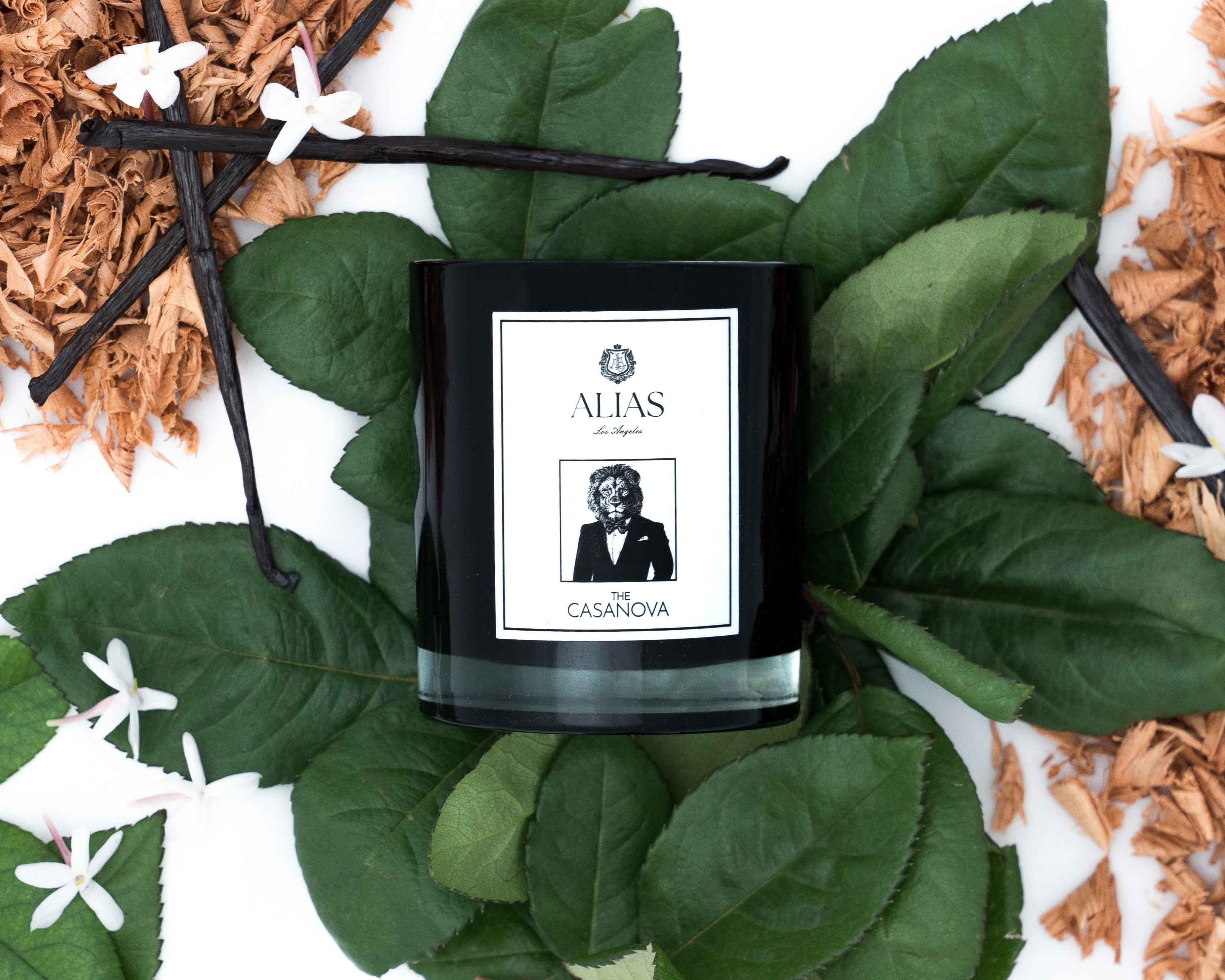 The Casanova Luxury Scented Candle by Alias Los Angeles – A captivating blend of vanilla, patchouli, and juicy pear. Hand-poured in Los Angeles, this seductive candle brings warmth, sweetness, and sophistication to your space.