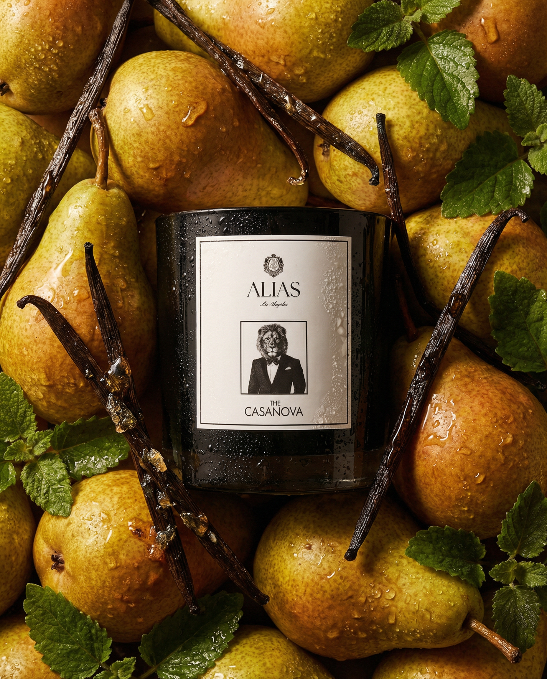 The Casanova luxury candle by Alias Los Angeles featuring patchouli vanilla and pear fragrance crafted with clean burning coconut wax for an elegant seductive scent