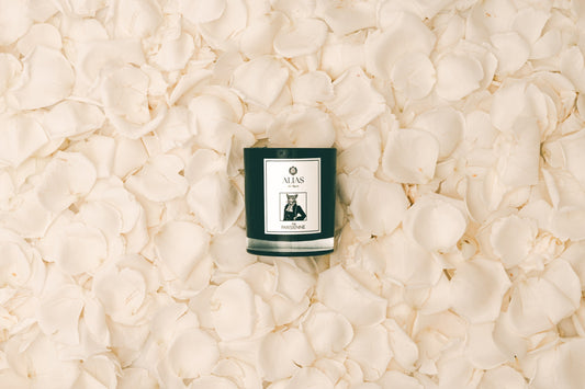 The Parisienne Scented Candle by Alias Los Angeles ™ (Notes: Rose, Black Currant Berries)