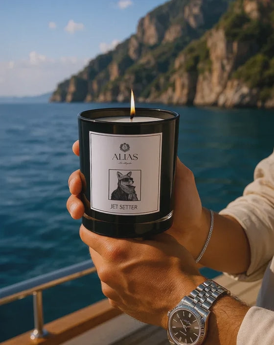Load video: The Jet Setter — Notes of Sicilian Bergamot, Black Tea, and Cedarwood